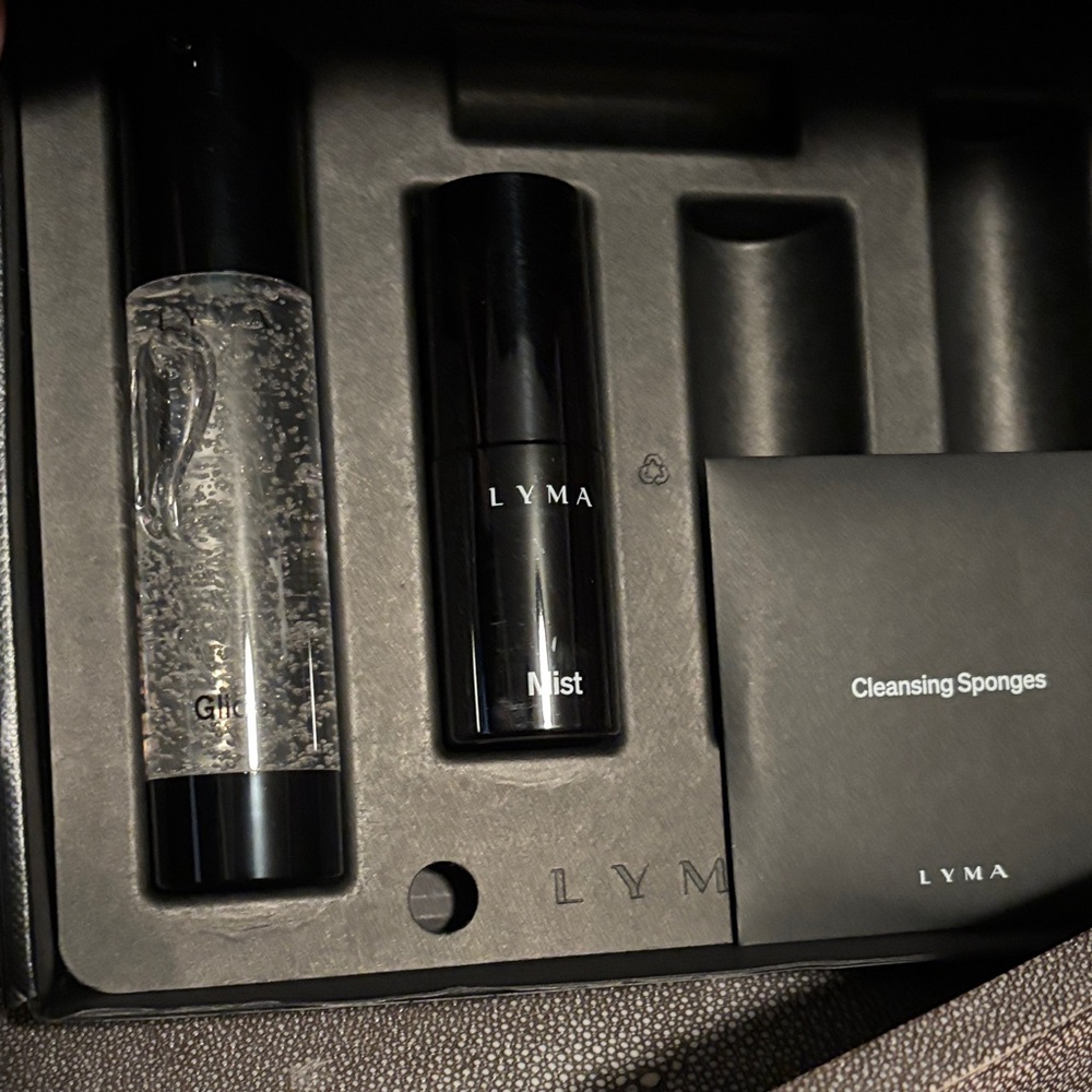 LYMA Skincare Set with Mist and Cleansing Sponges